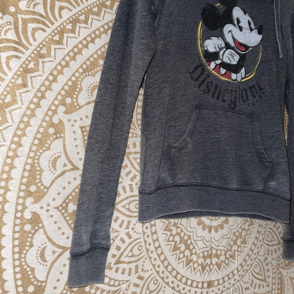 DISNEY LADIES MICKEY DISNEYLAND RESORT LONG SLEEVE HOODIE WITH POCKETS, SIZE XS - Picture 2 of 7